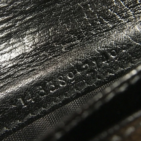 GUCCI VINTAGE LEATHER LONG WALLET - Picture 10 of 11